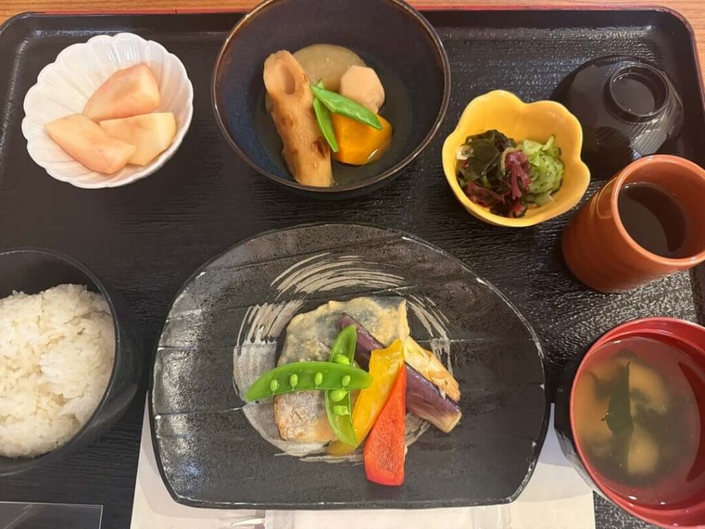 辻希美、病院食画像。